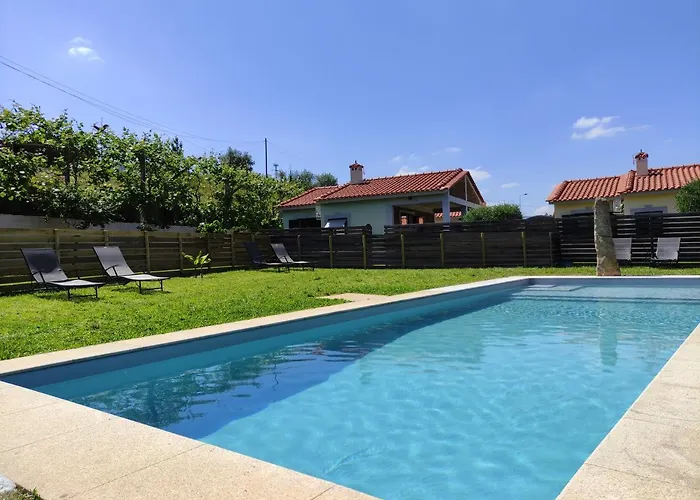 Πανσιόν Casas Do Paco - Cabeceiras de Basto